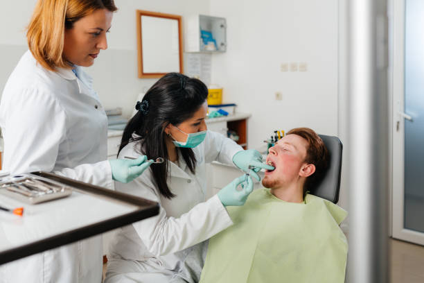 Best Emergency Treatment for Oral Infections in Signal Hill, CA